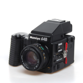 Mamiya 645 super + f2.8 - 80mm