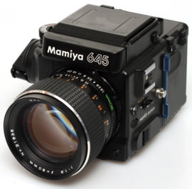 Mamiya M645 super + 80mm f1,9