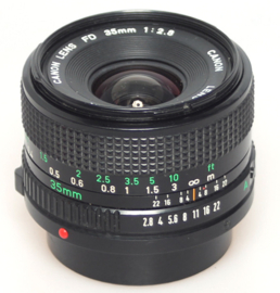 Canon FD 2.8 / 35 mm
