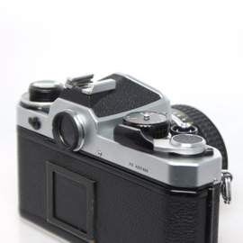 Nikon FE (AIS) + 50mm - f1.4