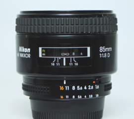 Nikon f1.8 - 85mm AF-D (incl. UV filter)