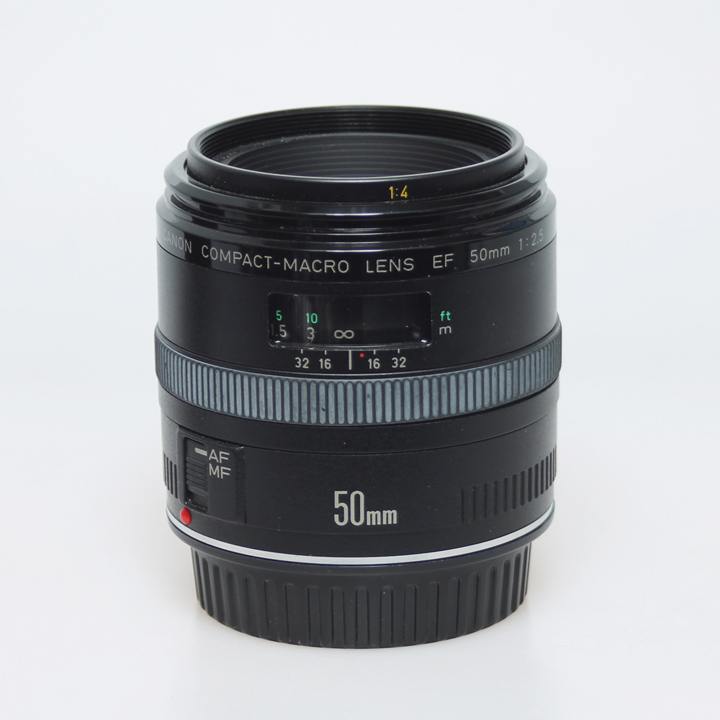 Canon EF f2.5 - 50mm Macro