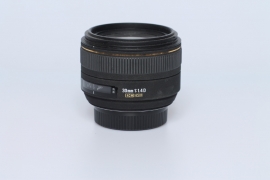 Sigma 30mm f1,4 EX DC