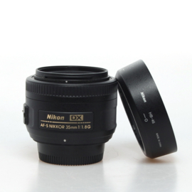 Nikon AF-S DX 35mm - f1.8