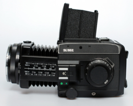Rolleiflex SL66 E + f2.8 - 80mm & 120 cassette