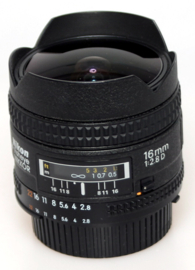 Nikon AF - D 2.8 / 16 mm fisheye
