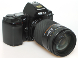 Nikon F801 + 3.5~4.5 - 35~135mm AF-D