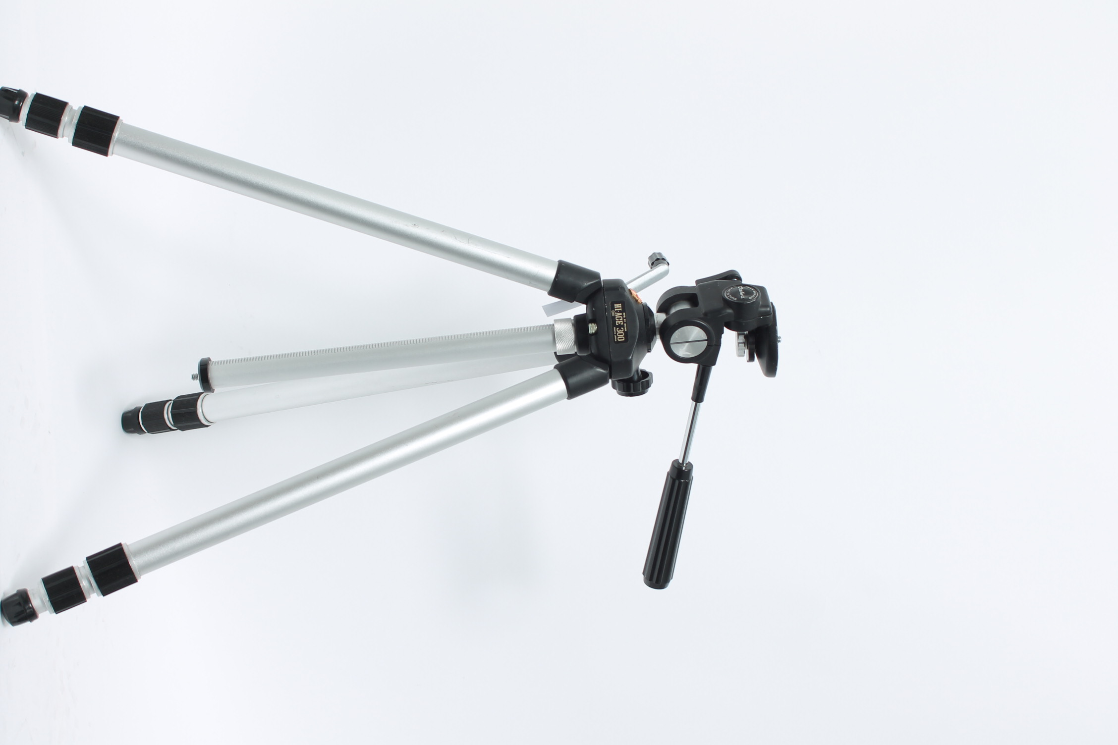 Daiwa Hi-ace 300