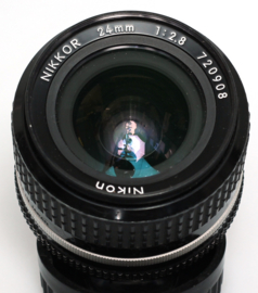 Nikon AIS 24mm f2,8