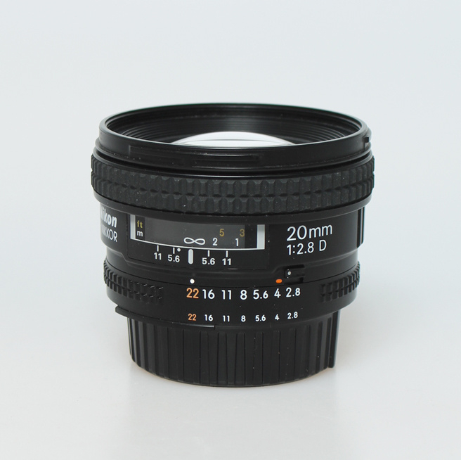 Nikon 20mm f2.8 AF-D