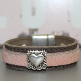 Metal Heart Pink