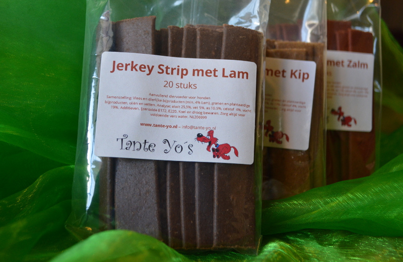 Jerkey strips (kip, zalm of lam)