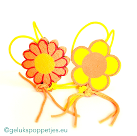 Zomerbloem gelukshangertjes