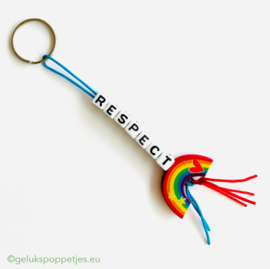 RESPECT gelukspoppetjes sleutelhanger met regenboogje