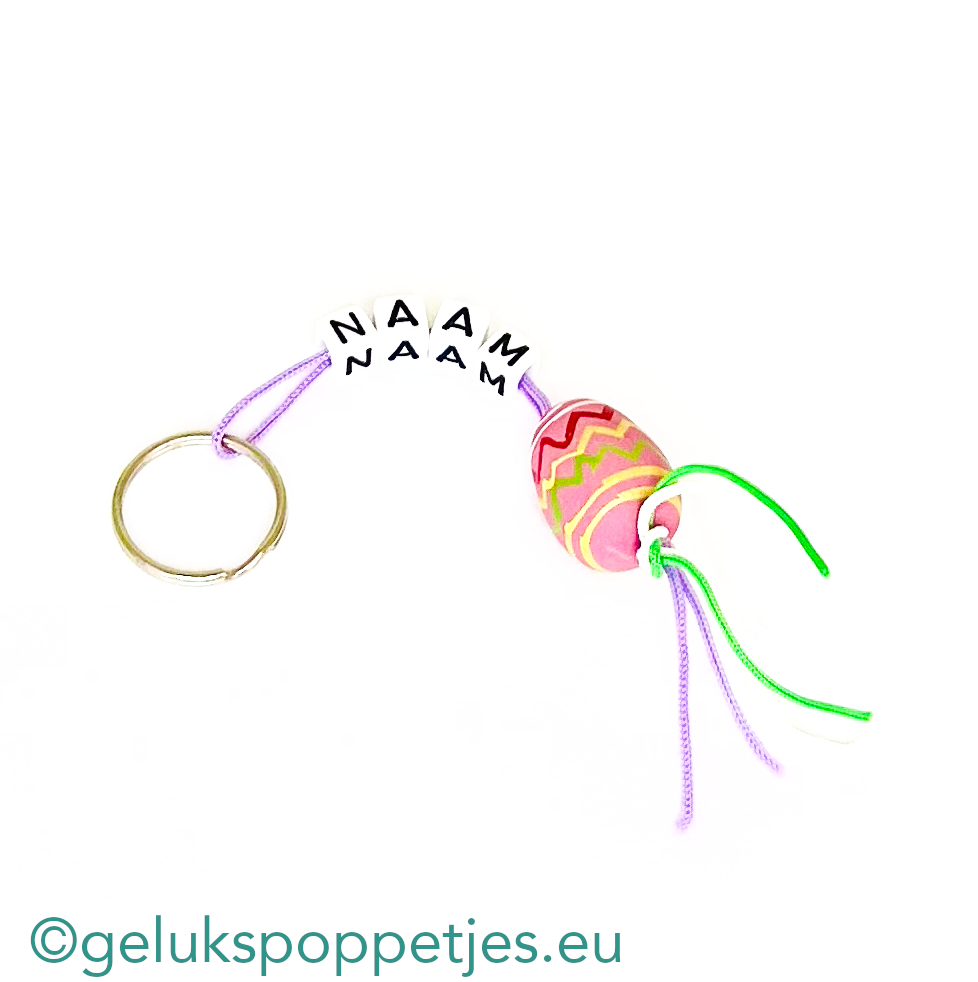 Naam sleutelhanger met gelukspaaseitje