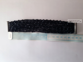 Zwarte gehaakte armband met kralen en magneetsluiting boho stijl
