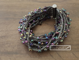 Gratis haakpatroon armband / halsketting met magneetsluiting