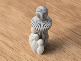 Modern 3d geprint beeldje papa met 3 kinderen