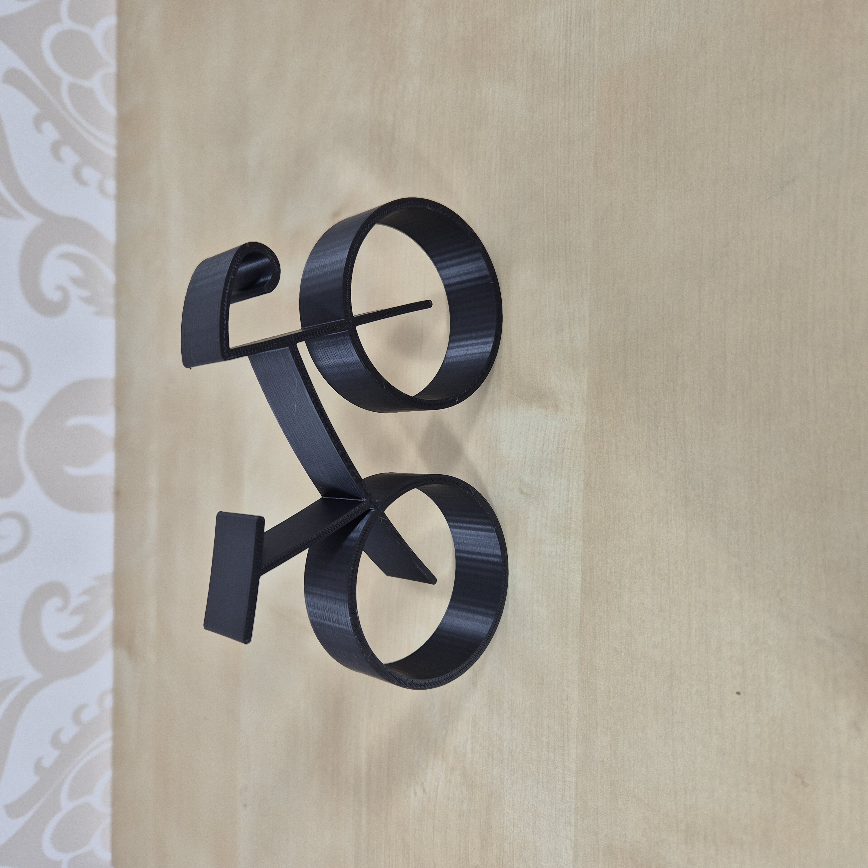 Minimalistisch 3D geprint fietsbeeldje – Modern decor | Cadeau voor wielerliefhebbers | Fiets interieurdecoratie