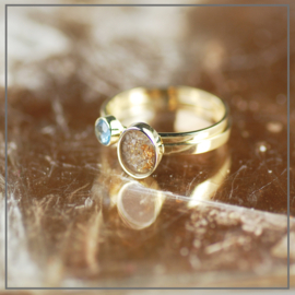 Asring Amazone Oval Goud met ring geboortesteen