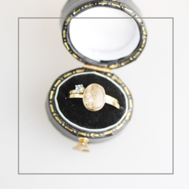 SET Yukon Oval Gold met ring geboortesteen