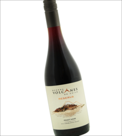 Pinot Noir -  Reserva - Bodega Volcanes - Chili