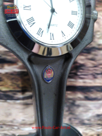 Maserati 3200 GT V8 Piston clock