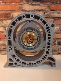 Mazda Wankelmotor Uhr