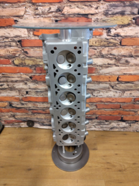 Ferrari 512 BBi Cilinder head side table