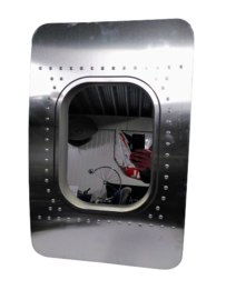 Boeing 737 style window mirror