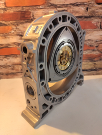 Mazda Wankelmotor Uhr