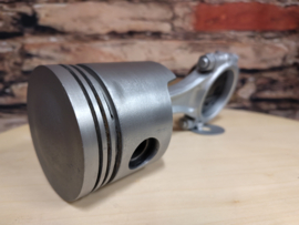 VW Kever / Beetle / Bus piston clock