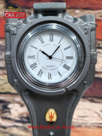 Maserati V6 BiTurbo Kolben Uhr