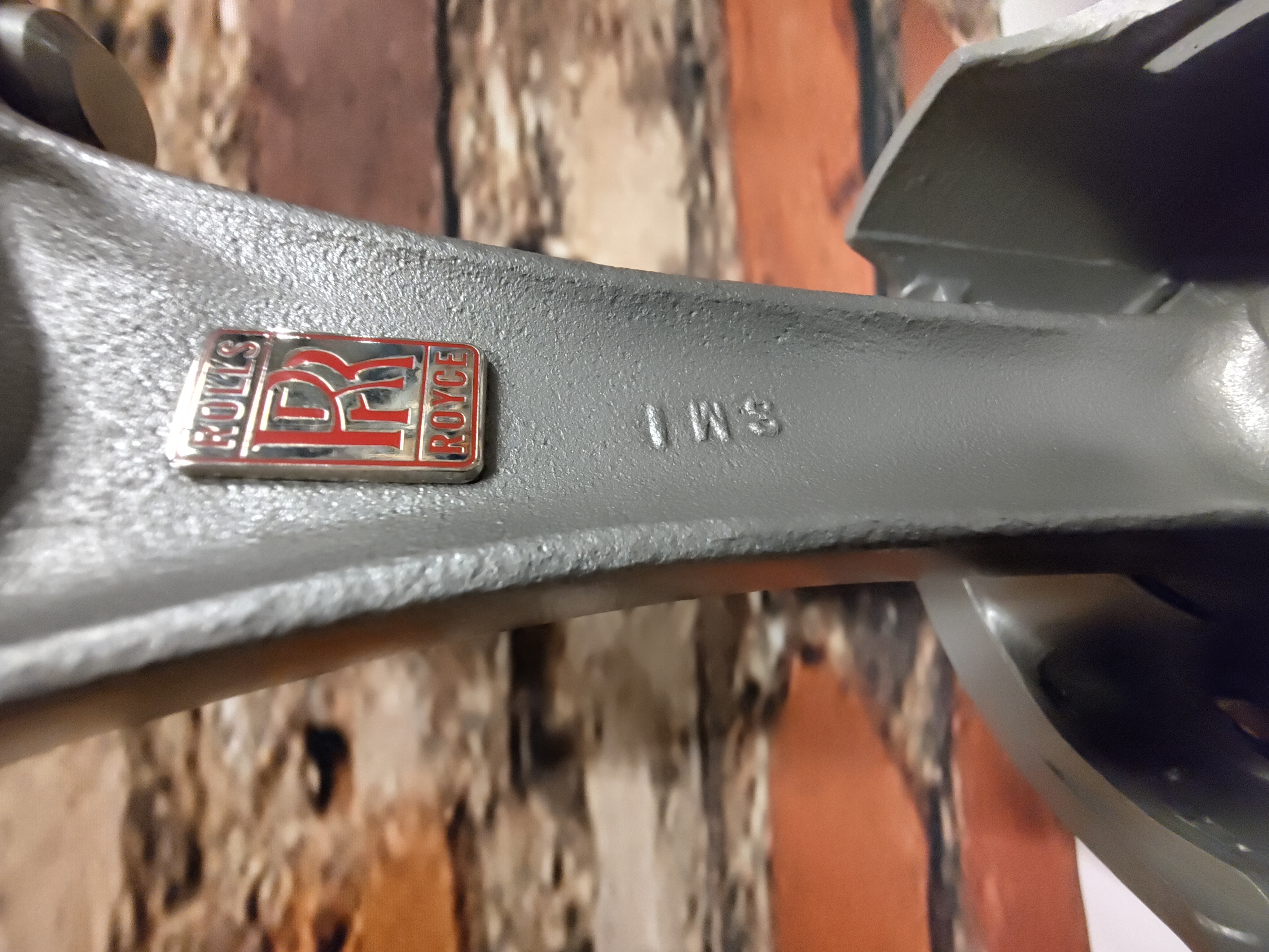 Rolls Royce V8 Piston klok