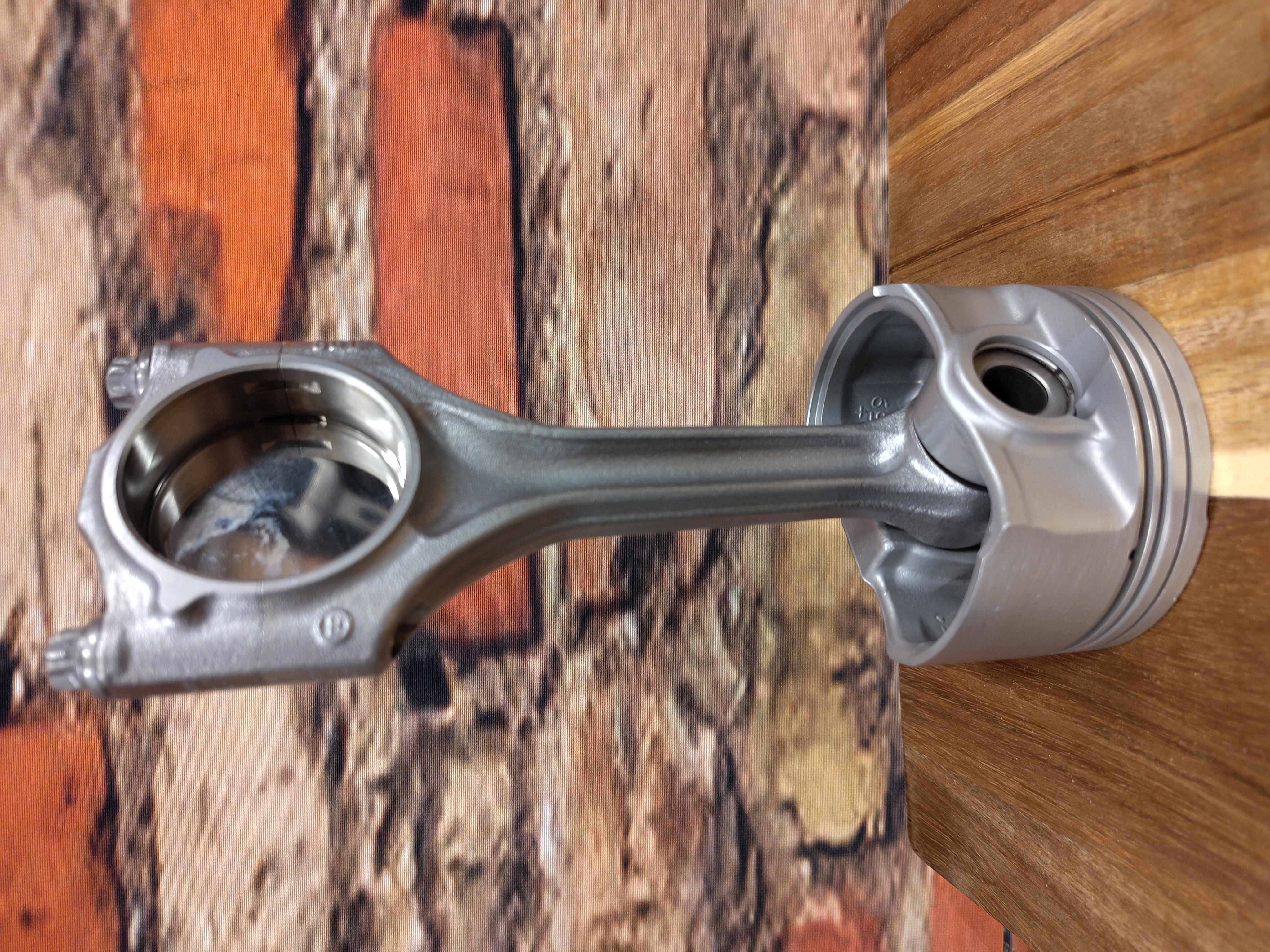 BMW Piston clock