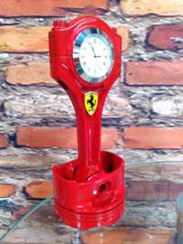 Ferrari 355 3.5 V8 Kolben Uhr