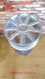 AUDI Rim side table