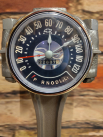 Chevrolet 305ci V8 Piston clock