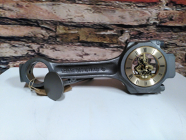 DAF Connecting Rod clock