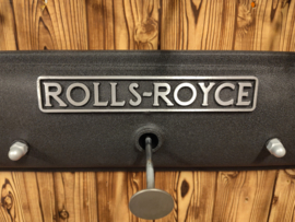 Rolls Royce V8 Garderobe