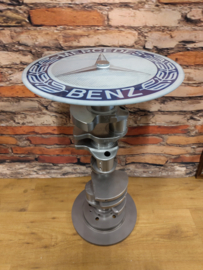 Mercedes V8 Kurbelwellentisch / Beistelltisch, ø35 cm Tischplatte mit MB-Logo
