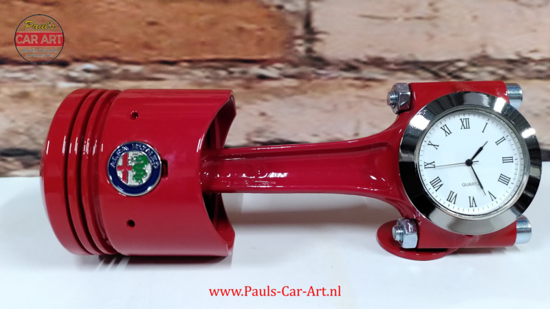 Alfa Romeo Nord Kolben Uhr