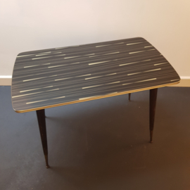 Bijzondere sixties tafel met "zijkleppen" (jaren '60)