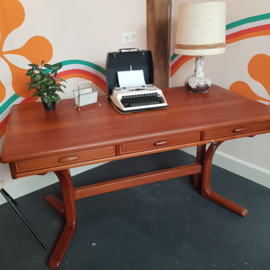 Uniek Dyrlund teak bureau (Denemarken – ’70)