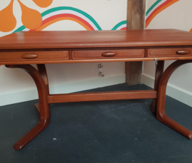 Uniek Dyrlund teak bureau (Denemarken – ’70)