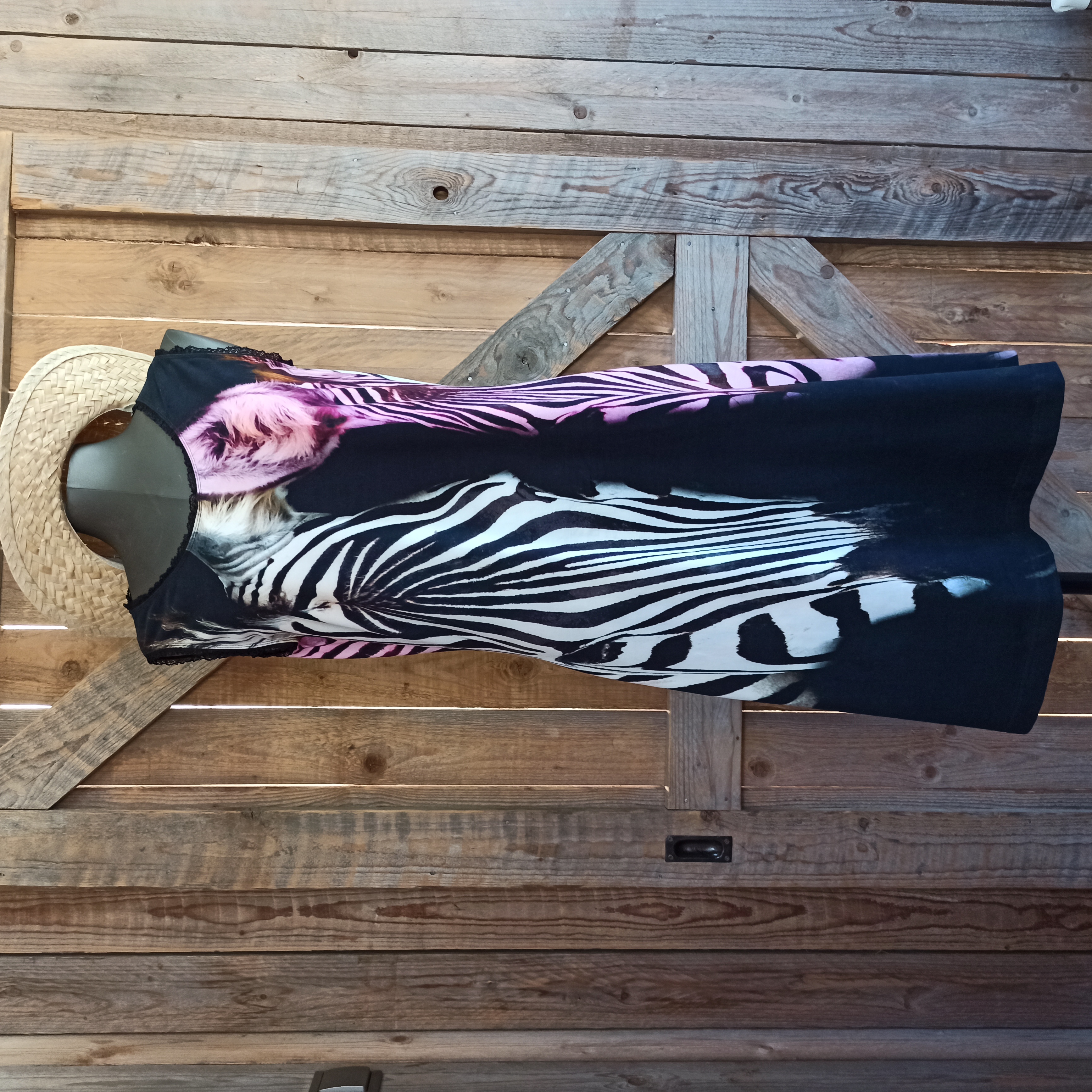 Jurk zebra mouwloos maat 40