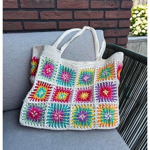 Gehaakte beach bag granny