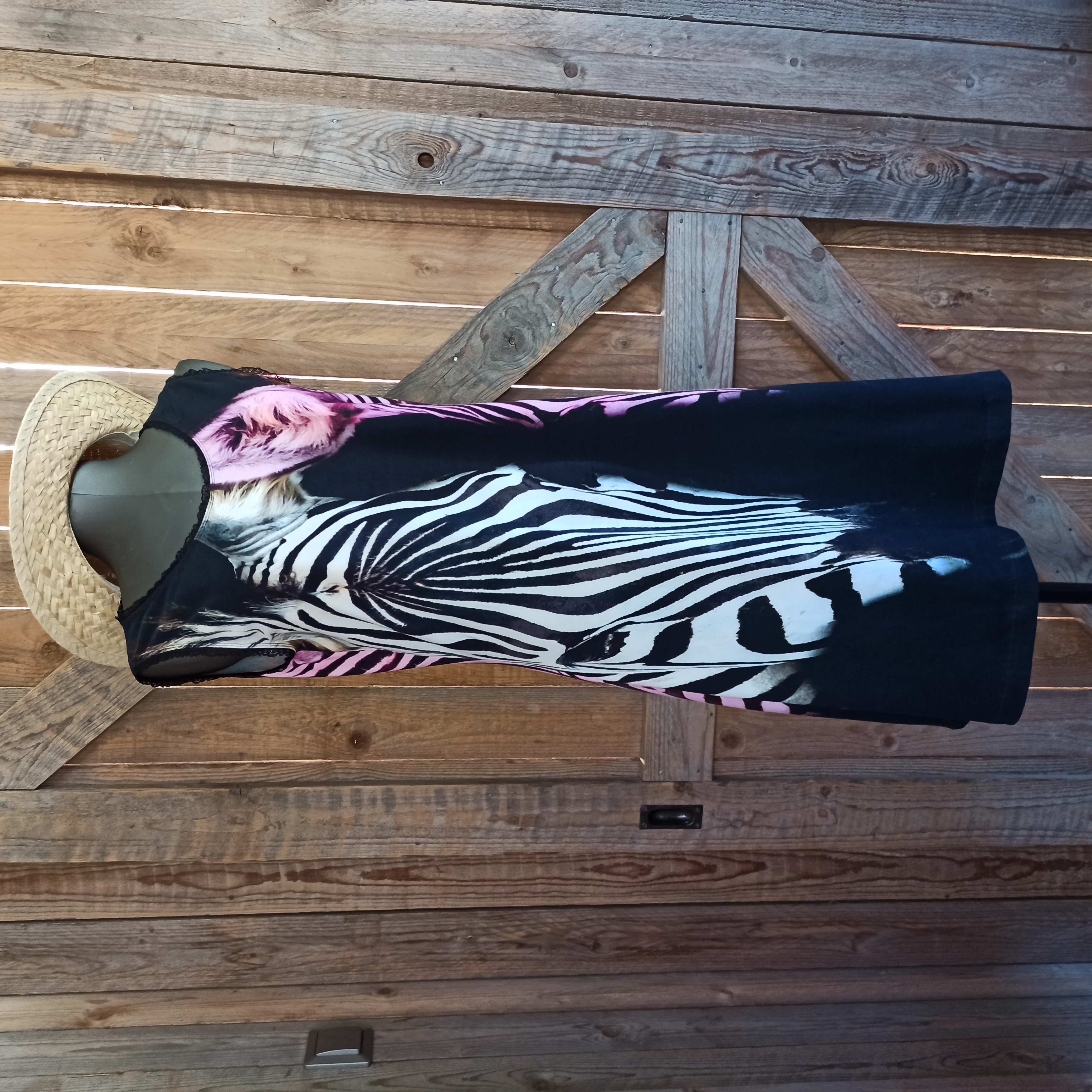 Jurk zebra mouwloos maat 40
