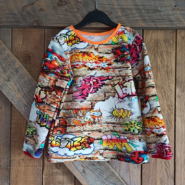 Sweater graffiti maat 98