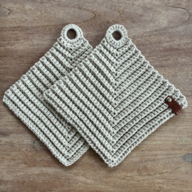 Stoere gehaakte pannenlappen birch
